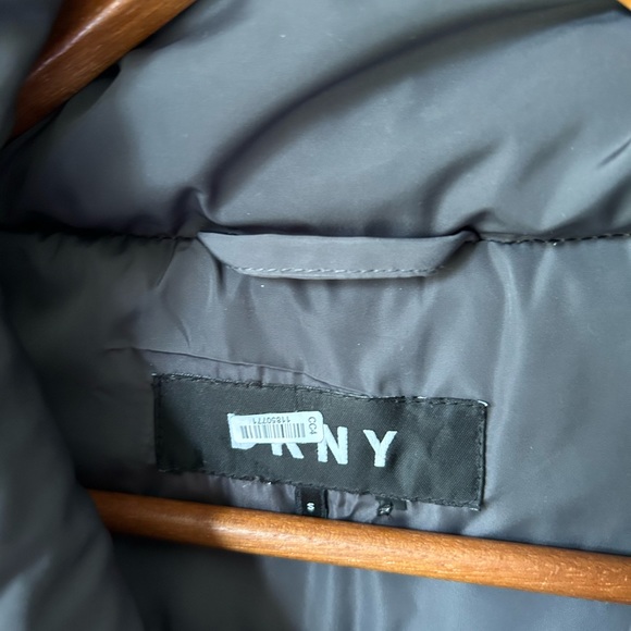 DKNY Women’s Winter Parka Coat - Picture 7 of 7